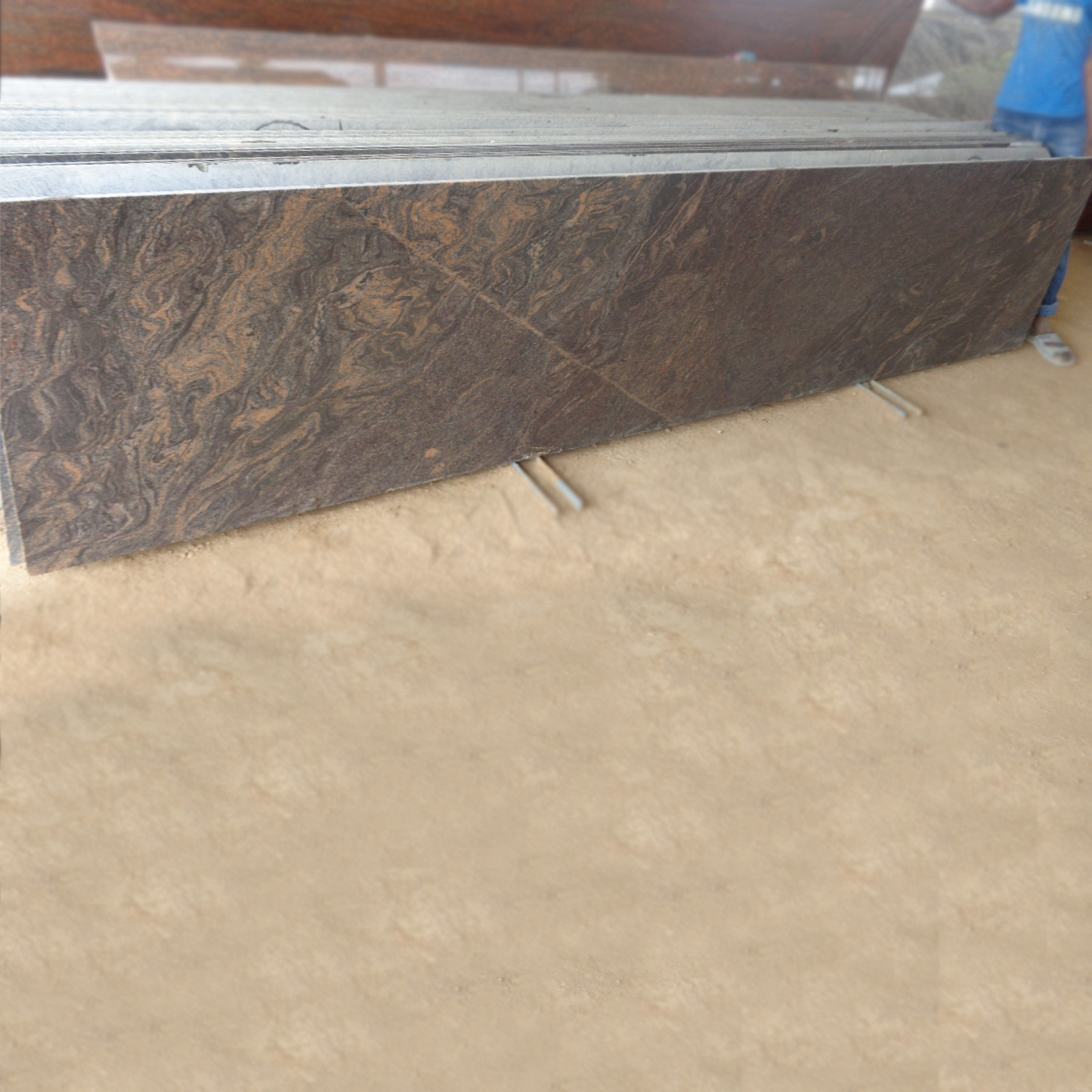 Bash paradiso granite cutter slabs