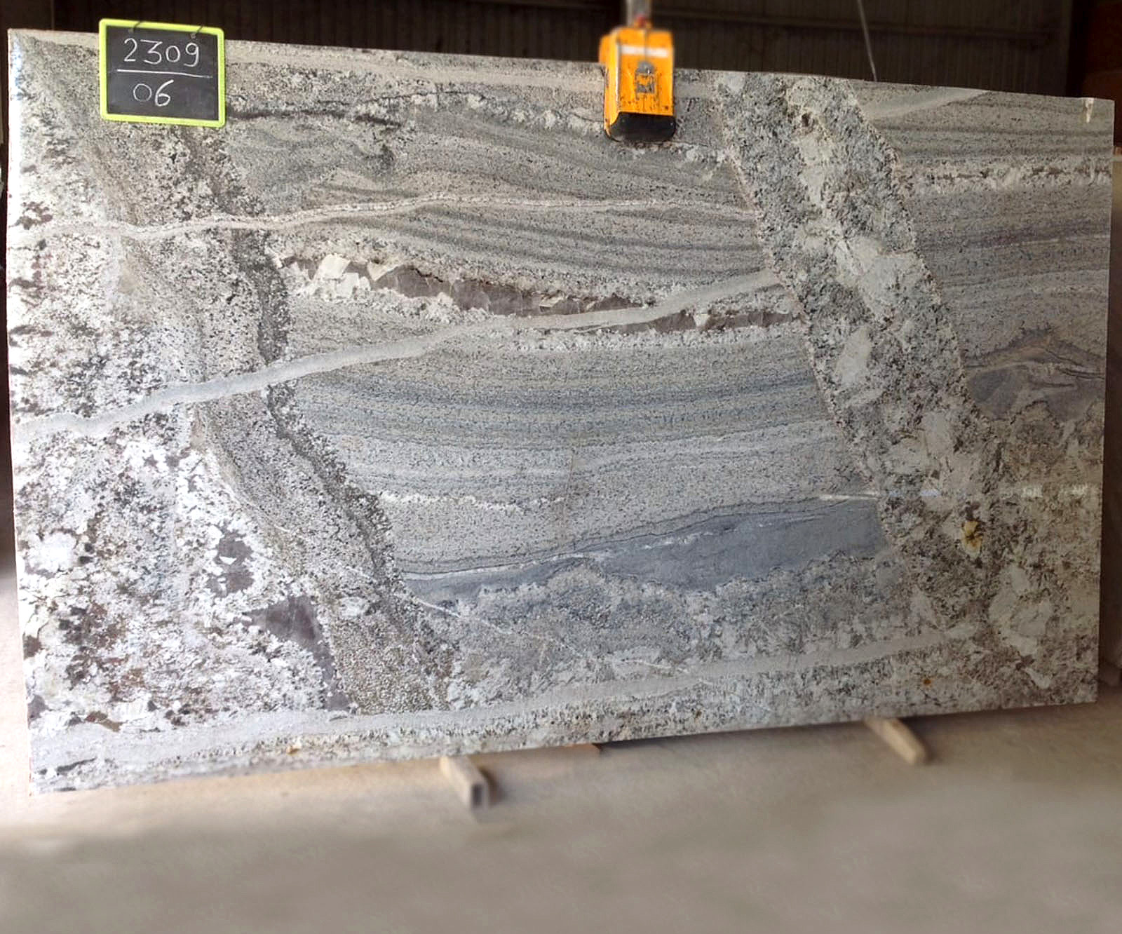 Monte Cristo granite gangsaw