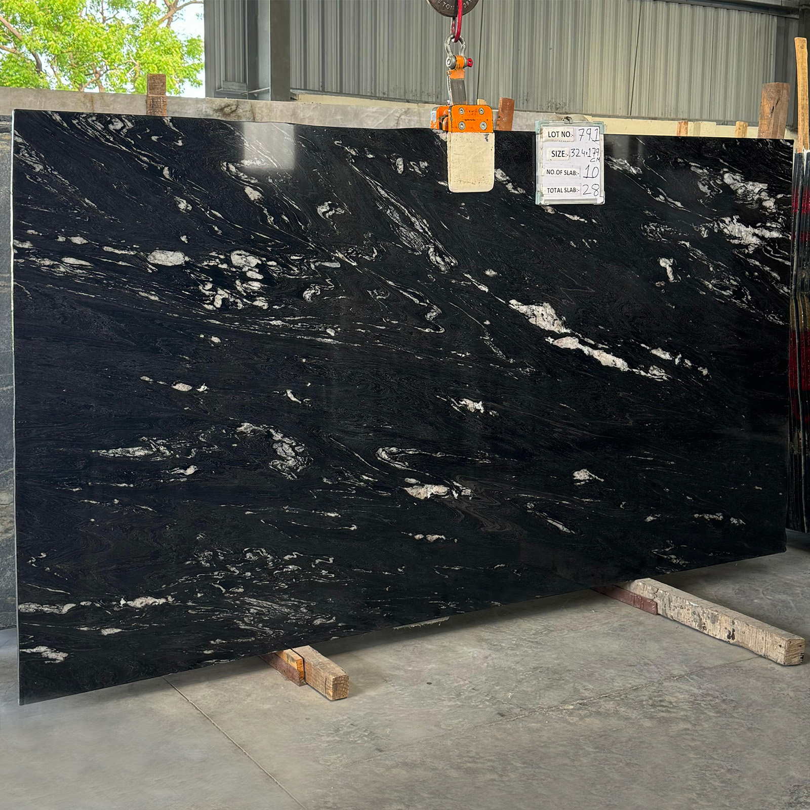 Wave black granite gangsaw slab
